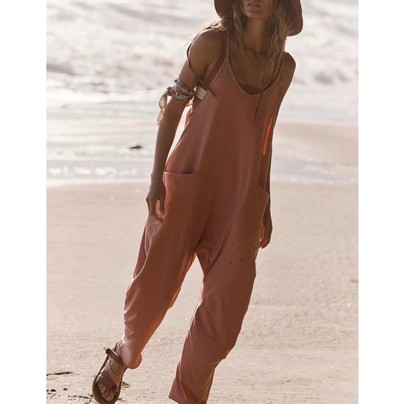 Free People FP Movement Sleeveless Scoop Neck  Hot Shot Onesie - Picture 5 of 6